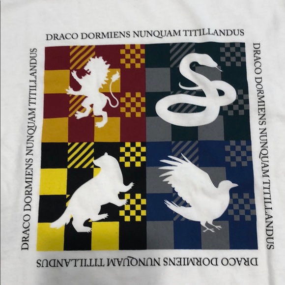 Vans x harry potter house LS tee multiple sizes! - Picture 2 of 3